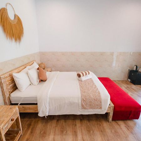 Agung Wiwin Homestay & Restaurant Mengwi Esterno foto