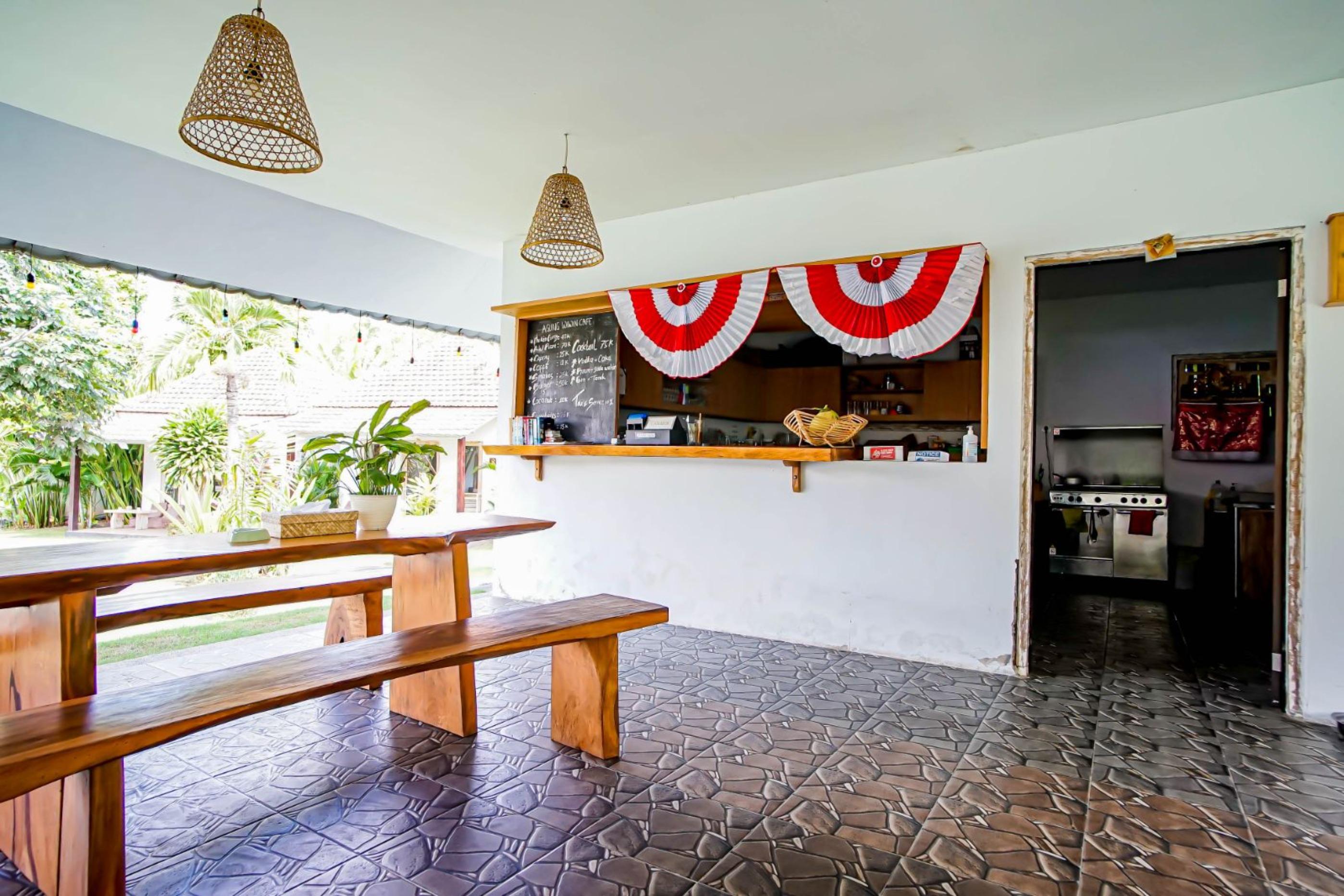 Agung Wiwin Homestay & Restaurant Mengwi Esterno foto