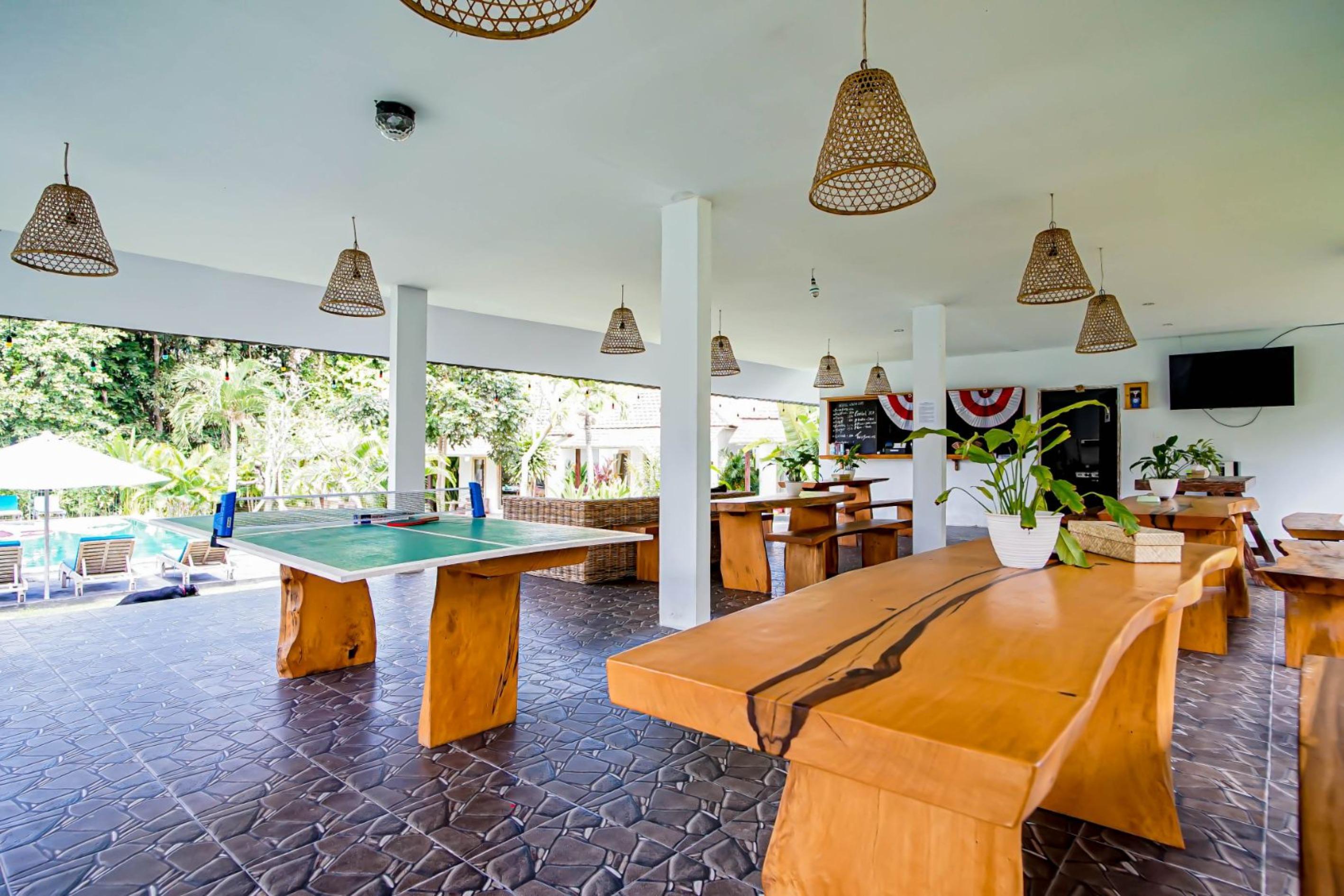 Agung Wiwin Homestay & Restaurant Mengwi Esterno foto
