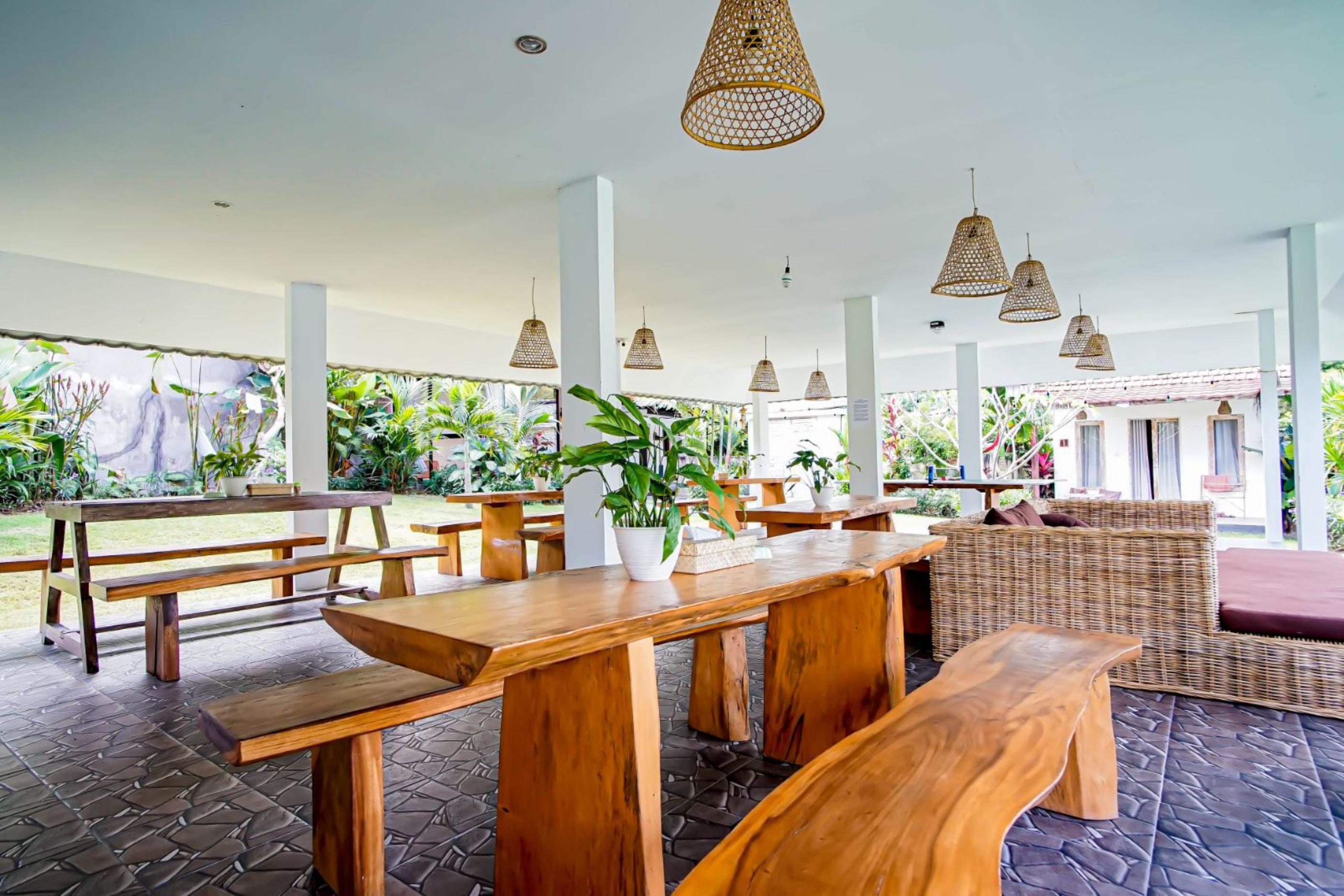 Agung Wiwin Homestay & Restaurant Mengwi Esterno foto