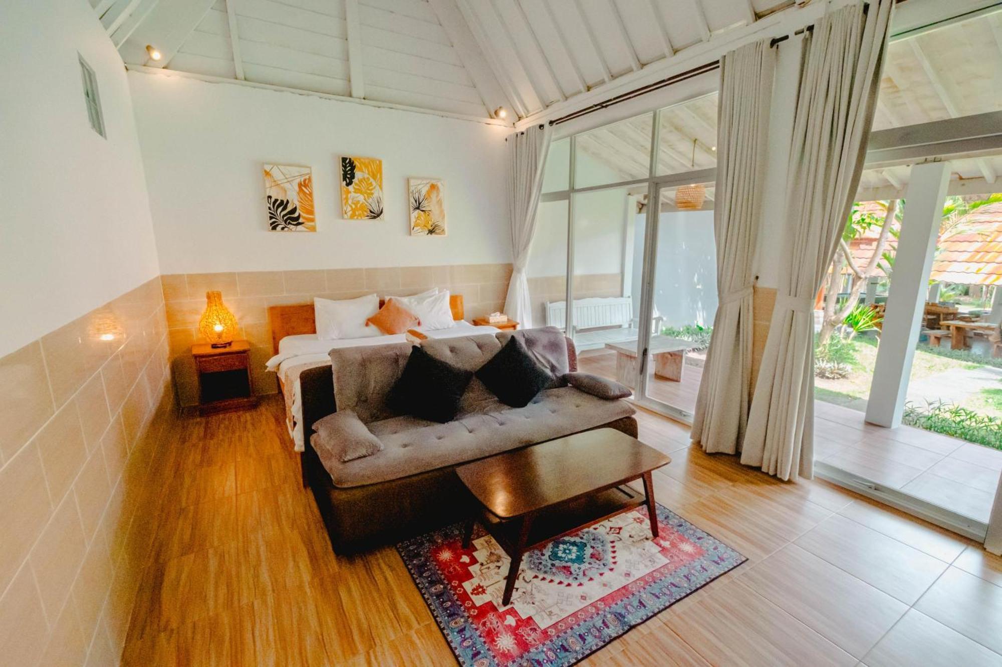 Agung Wiwin Homestay & Restaurant Mengwi Esterno foto
